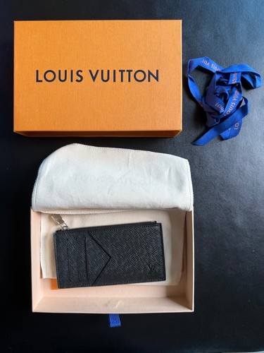 Louis vuitton taiga zipped - vuitton,