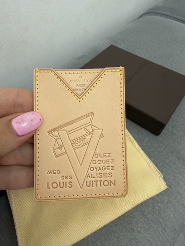 Louis vuitton credit - vuitton, card