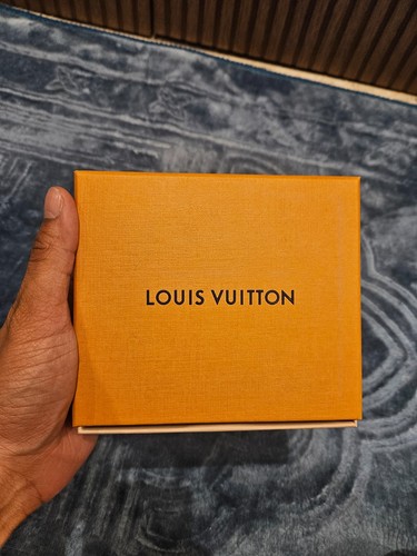 Louis vuitton magnetic gift - louis,