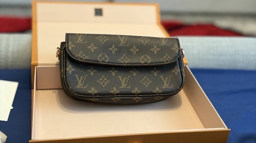 Louis vuitton ivy wallet - louis,