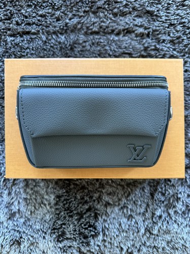 Louis vuitton aerogram - aerogram, pilot
