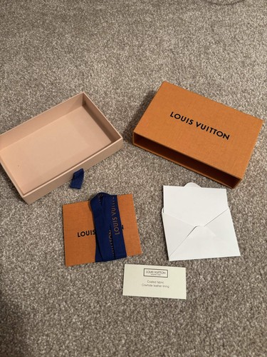 Louis vuitton authentic wallet - louis,