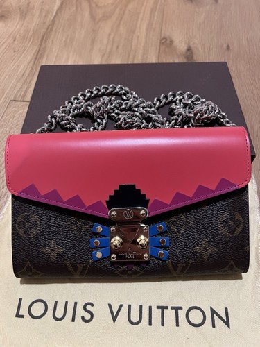 Louis vuitton monogram - lv,