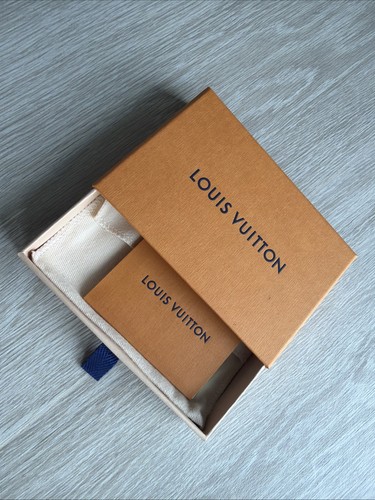 Louis vuitton wallet gift box - louis,