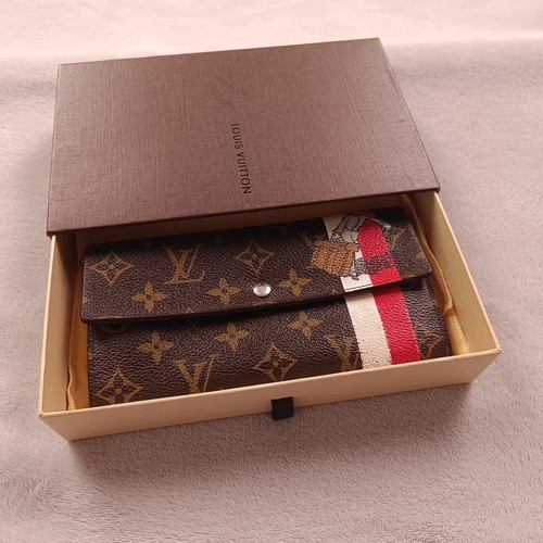 Authentic louis vuitton - authentic,