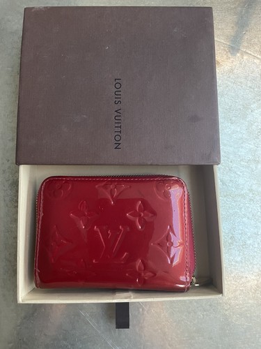 Louis vuitton m93608 monogram - louis,