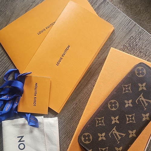 Louis vuitton monogram - louis,