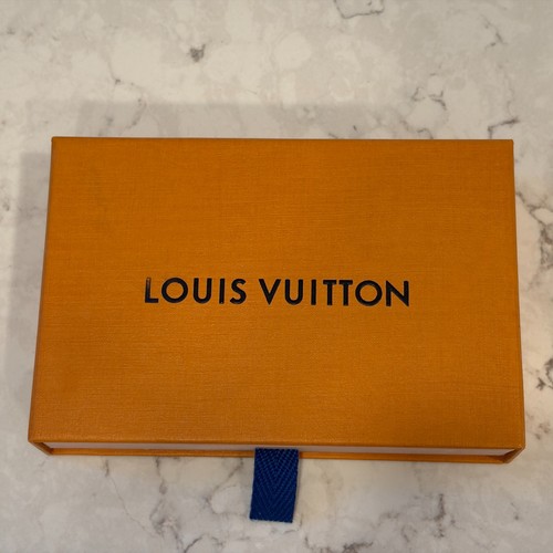 Authentic louis vuitton wallet - authentic,