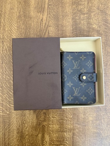 Louis vuitton monogram - lv,