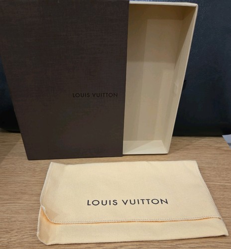 Authentic louis vuitton - louis,